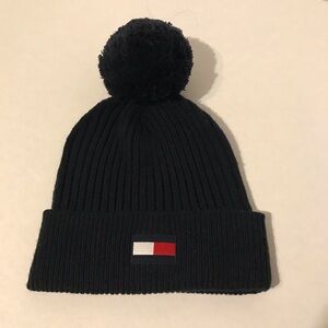 Tommy Hilfiger Black Ribbed Pom Pom Beanie Cap Unisex Preppy Outdoor